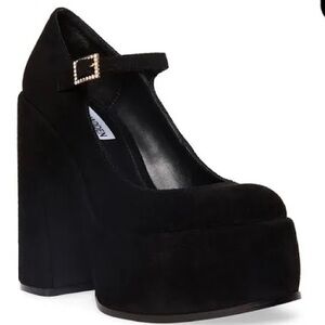 Steve Madden ELYSSA Black Platform Pumps